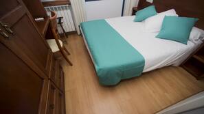 Sängtillbehör av högsta kvalitet, duntäcken och skrivbord