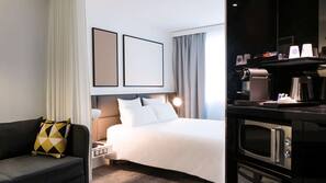 1 dormitorio, ropa de cama de alta calidad, minibar y caja fuerte