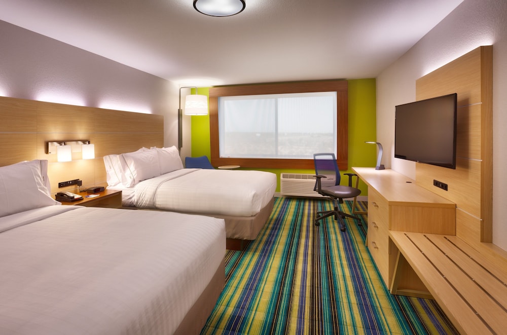 Holiday Inn Express & Suites Phoenix West - Buckeye in Buckeye, United States