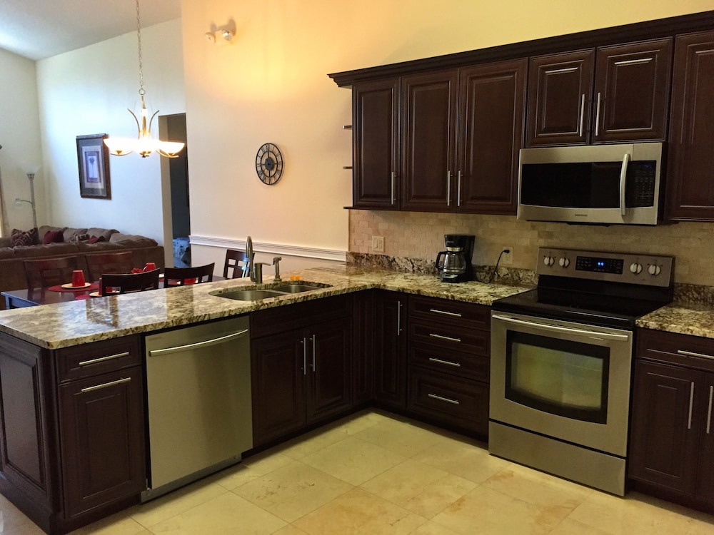 Florida Finesse Property Management Florida Finesse Property Management