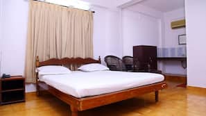 Desk, rollaway beds, linens