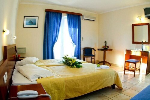 zante village reviews