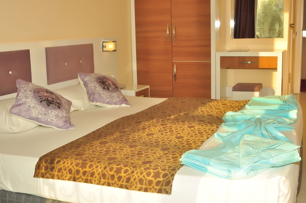 Photo - Saygılı Beach Hotel