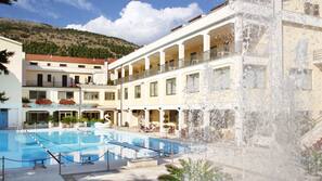Piscina stagionale all'aperto