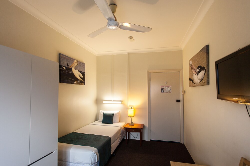 The Manly Hotel, Brisbane AU111 Deals & Reviews (Brisbane, AUS) Wotif