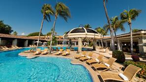 3 outdoor pools