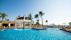 3 outdoor pools