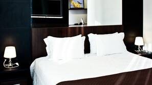 Minibar, in-room safe, individually decorated, blackout curtains