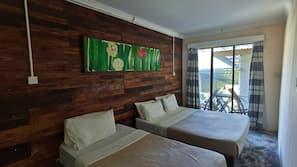 2 bedrooms, linens