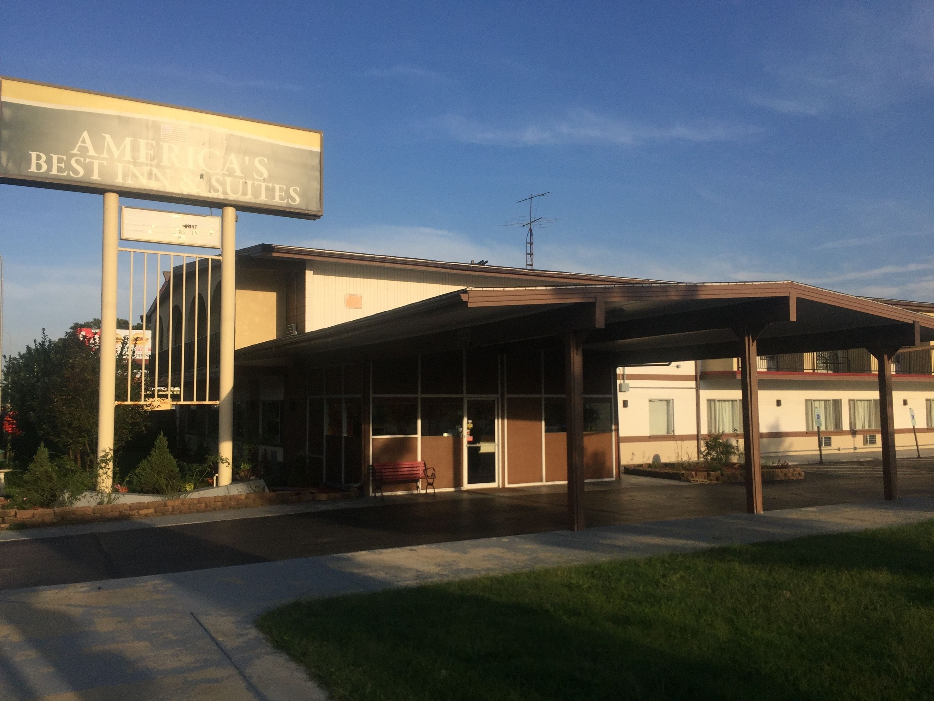 America's Best Inn Urbana Campaign in Champaign, United States