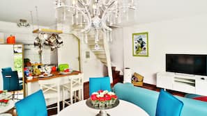 Sala de jantar (no quarto)