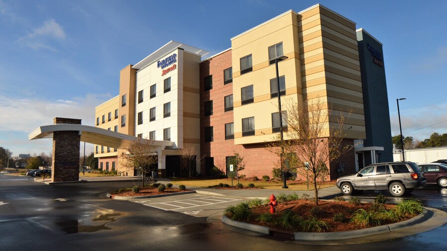 Fairfield Inn & Suites Dunn I-95