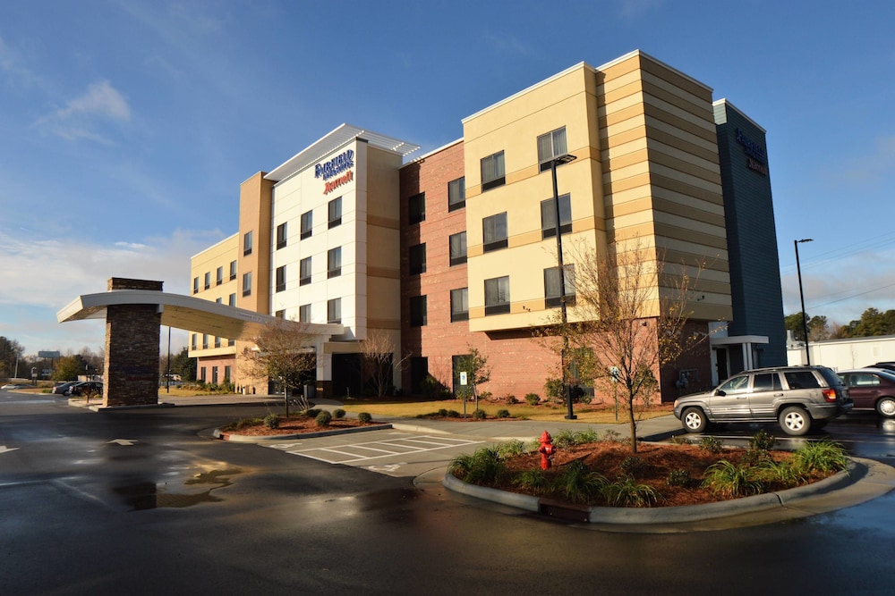 Fairfield Inn Suites Dunn I 95 In Fayetteville Hotel Rates Featured Image