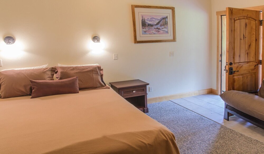 Halfway Hotel Deals & Reviews (Essex, USA) Wotif