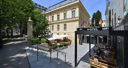 LOFT Premium & Wilson Palace