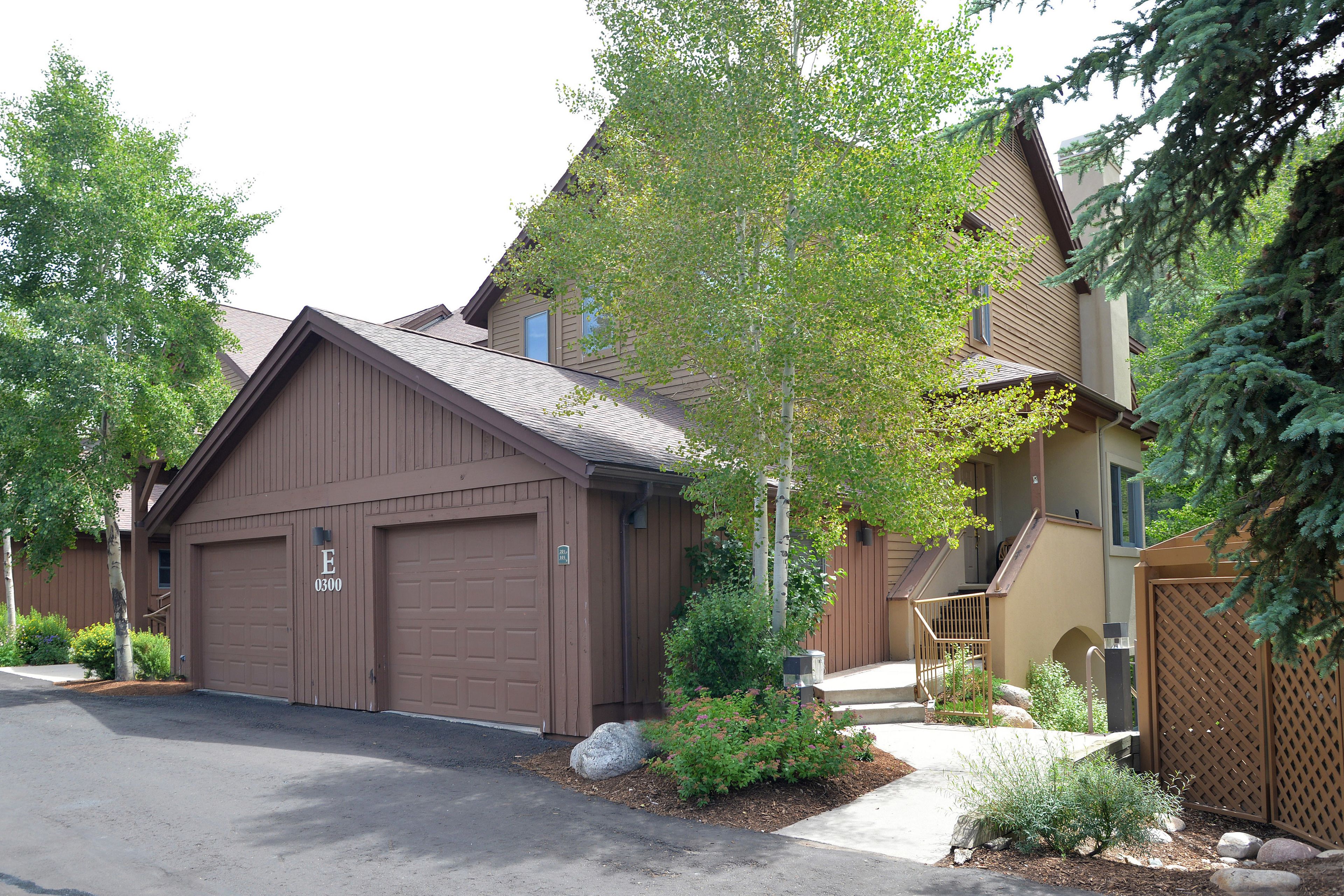 Canyon Run Avon Village by Berkshire Hathaway in Avon, United States