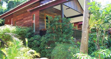 Ban Chom Samed Resort