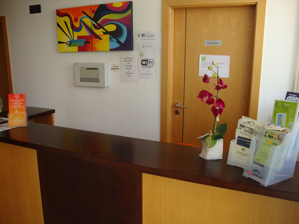 孟塔玛二世公寓酒店