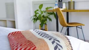 Premium bedding, minibar, individually decorated, individually furnished