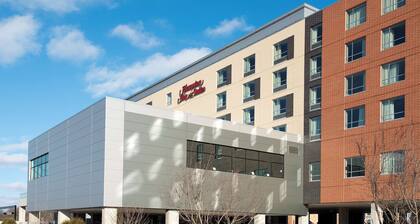 Hampton Inn & Suites Grand Rapids Downtown