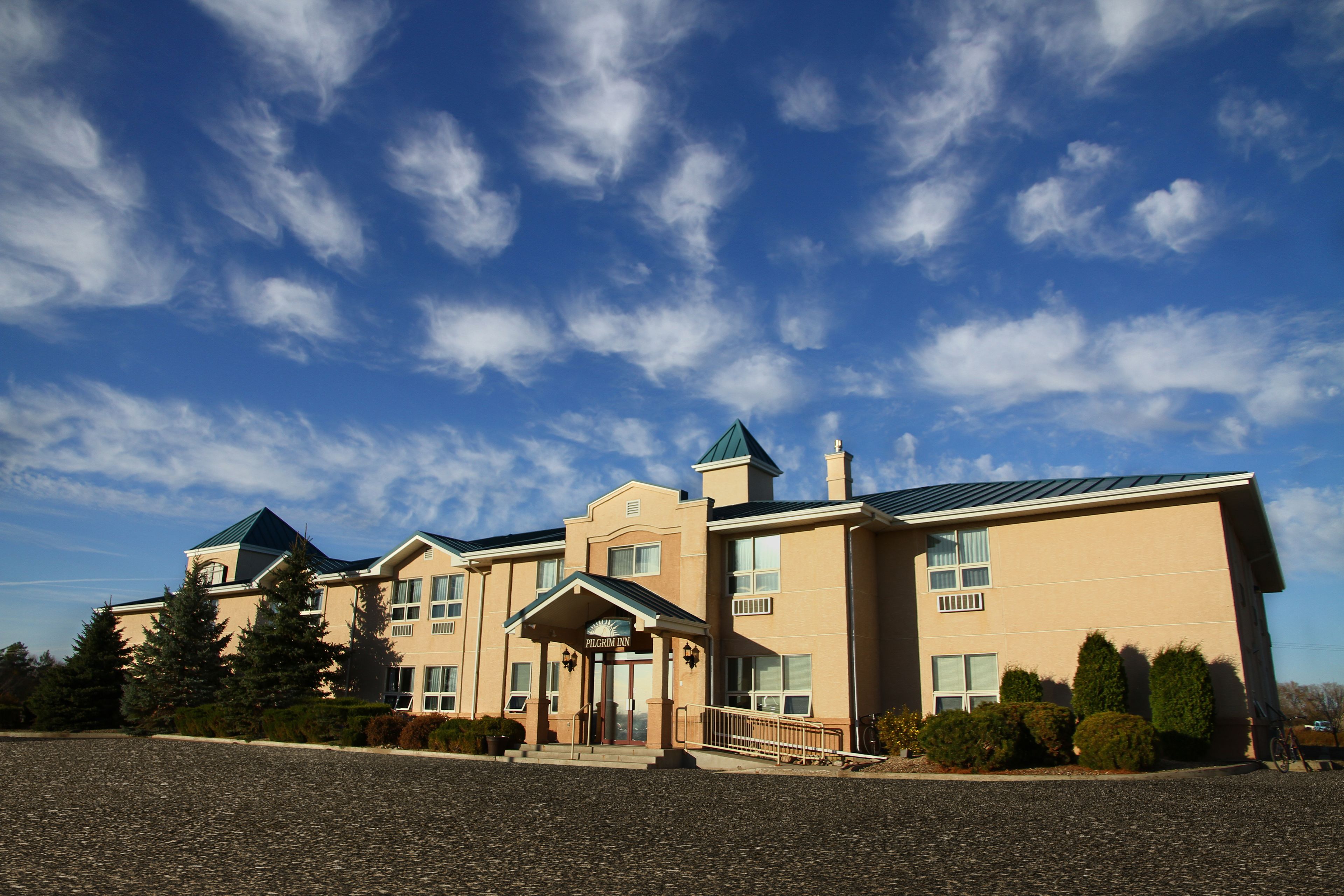 Pilgrim Inn in Caronport, Canada