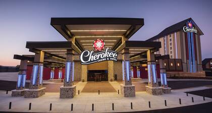 Cherokee Casino & Hotel Roland