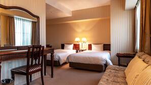 In-room safe, desk, iron/ironing board, free WiFi