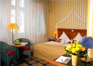 Standard Double Room, 1 Bedroom | Hypo-allergenic bedding, minibar, in-room safe, desk