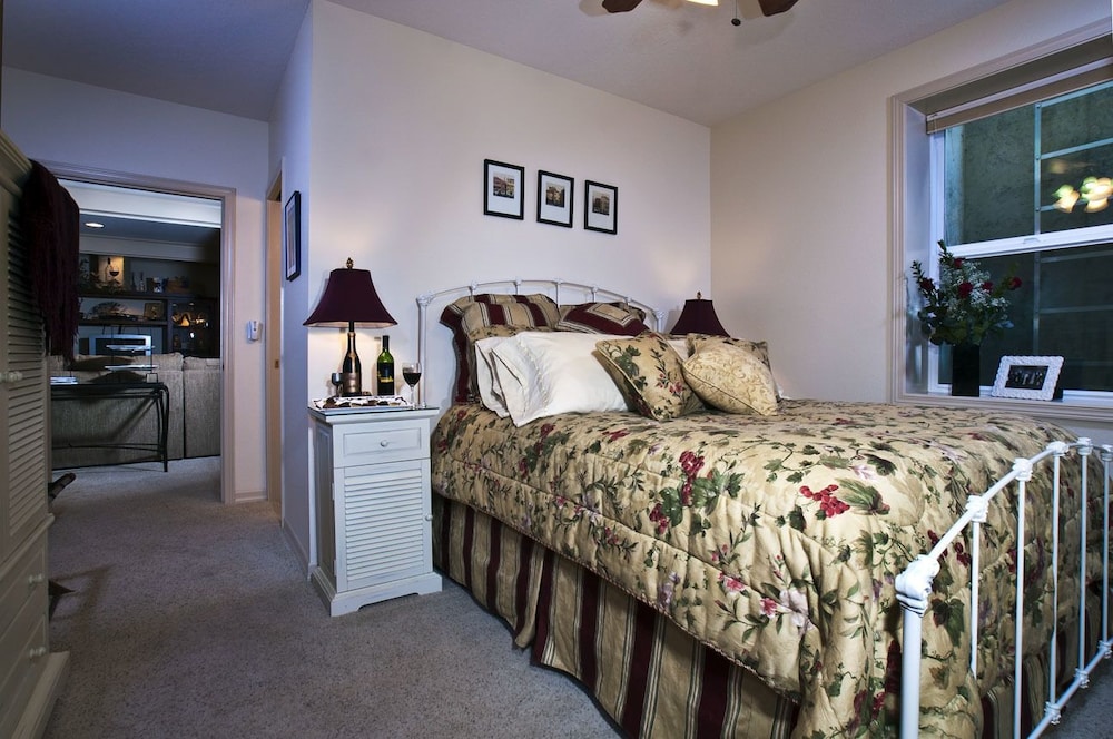The Fulton House Bed and Breakfast Rooms, Reviews & Deals (Portland