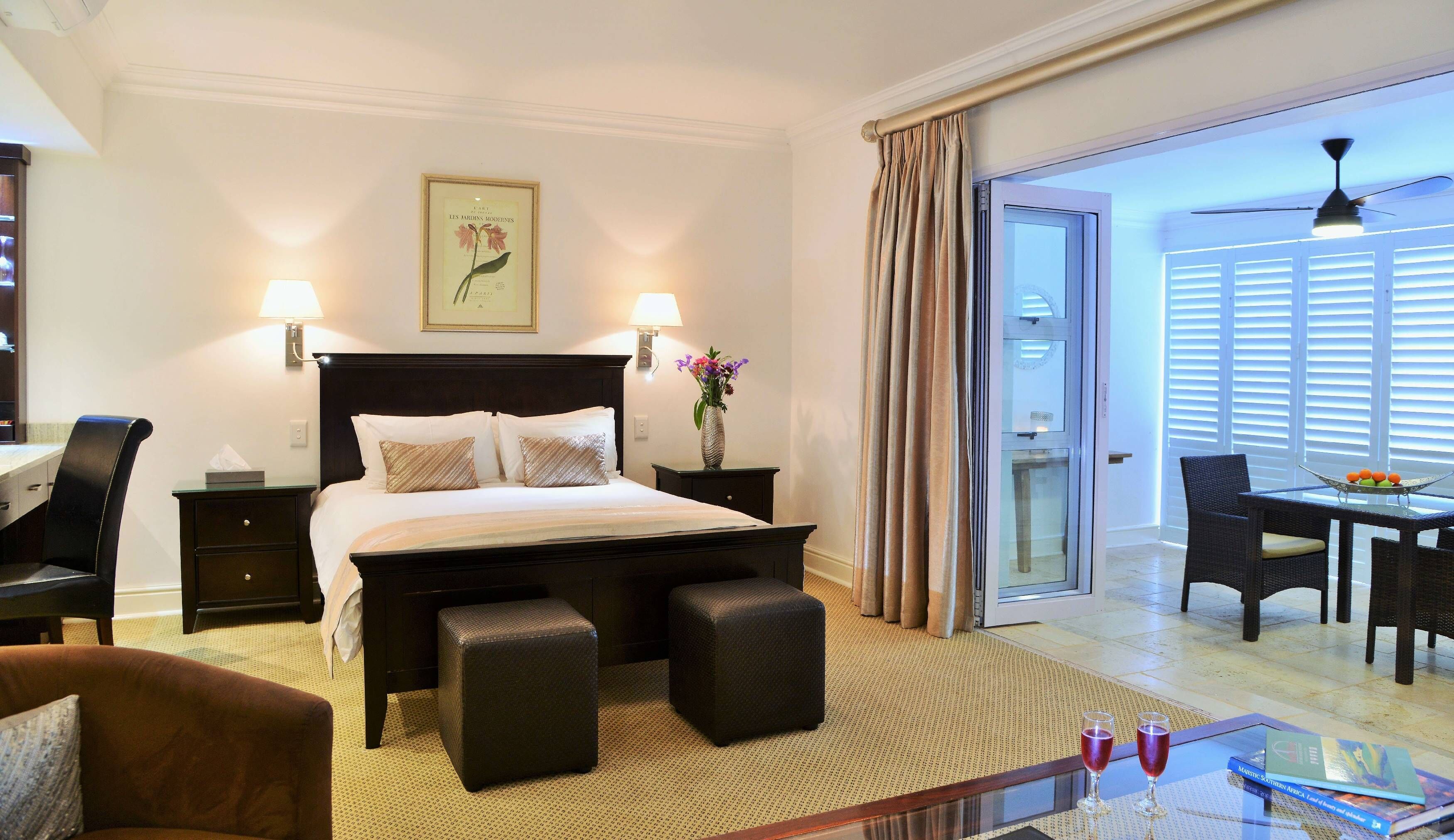 the coach house at val du charron