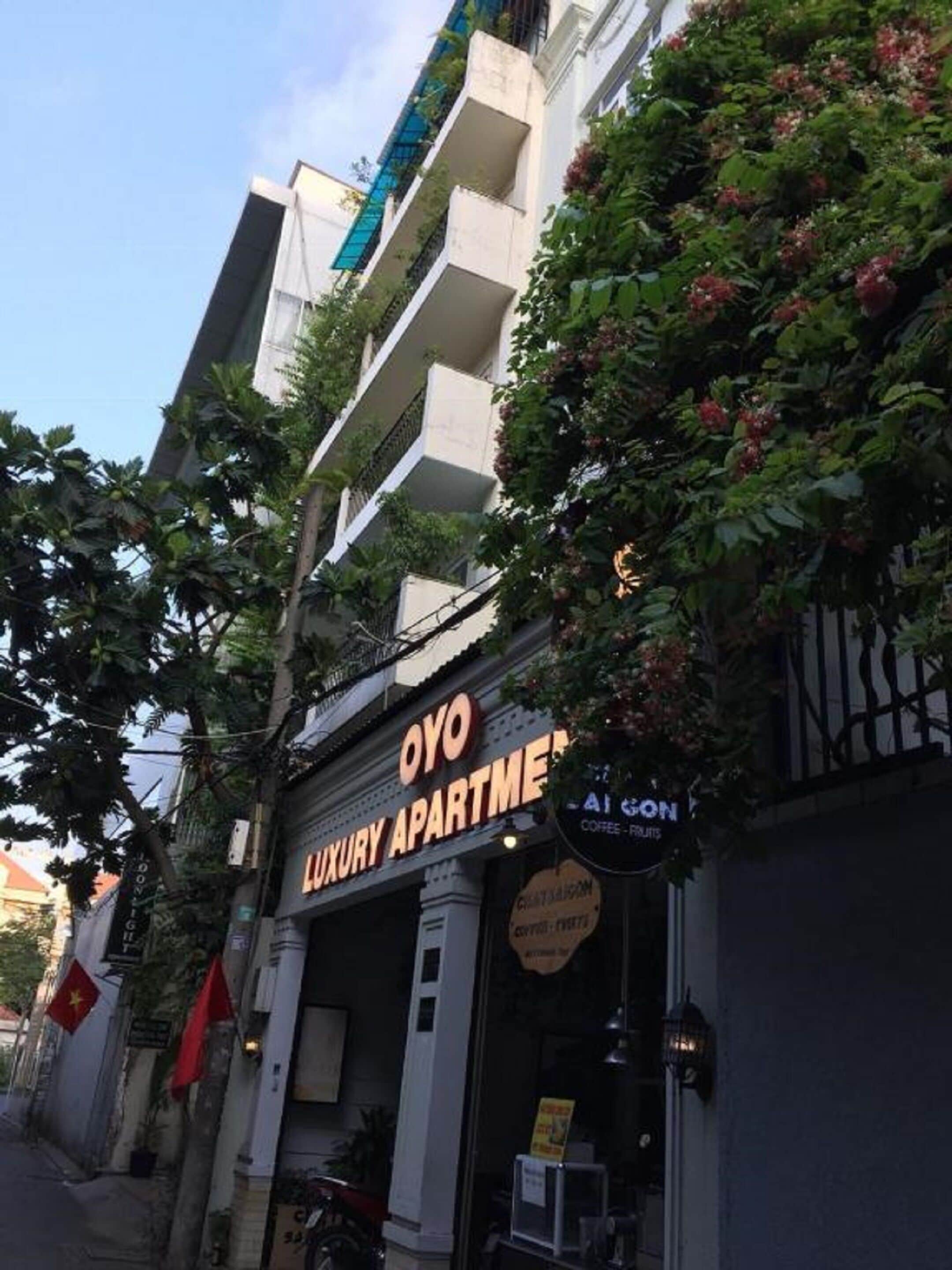 Luxury Hotel