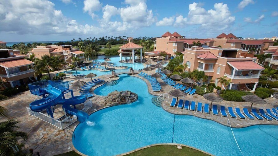 Tropical Digs