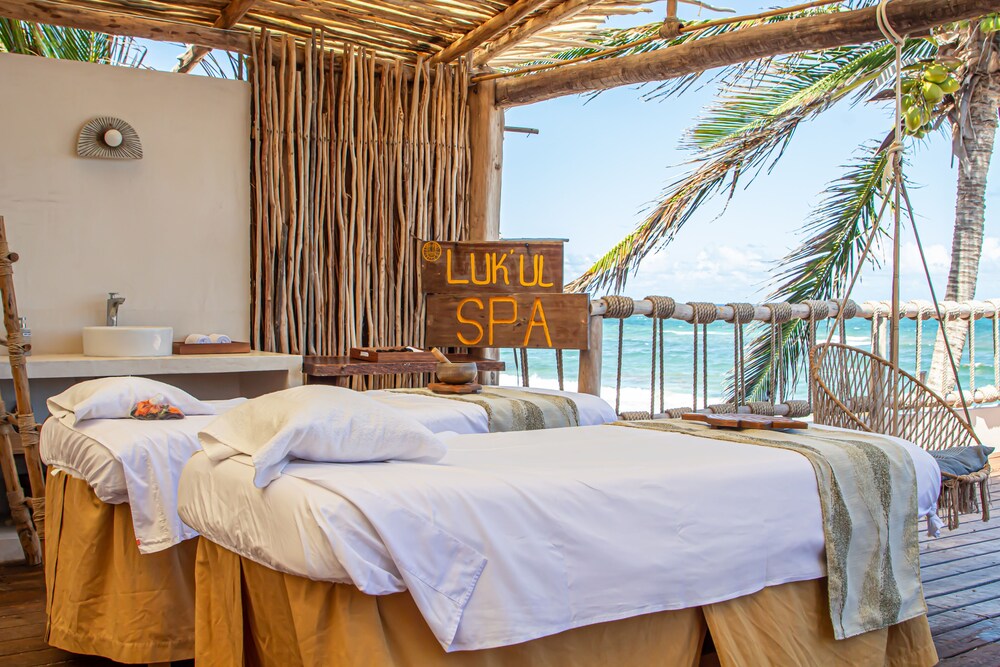 Spa, Dune Boutique Hotel located at the party zone