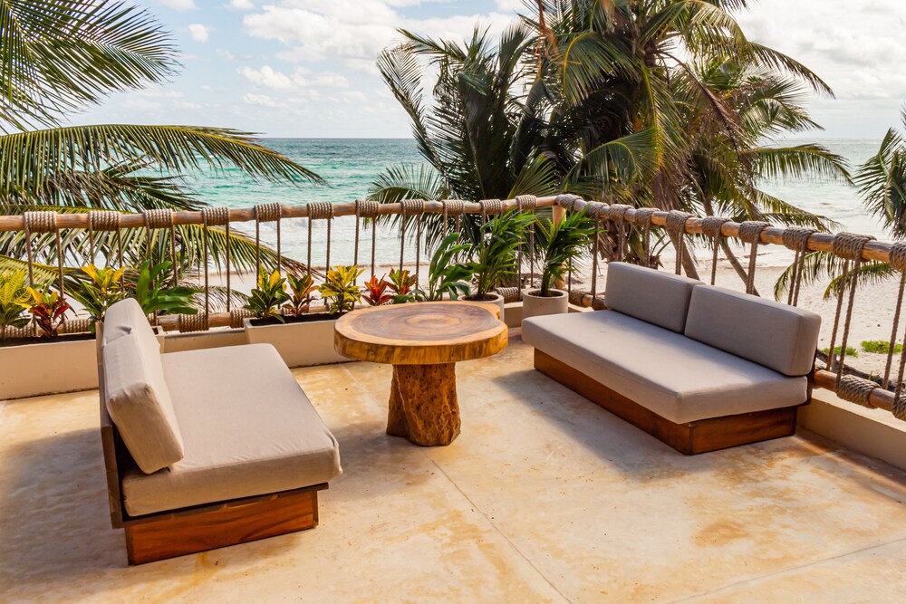 Terrace/patio, Dune Boutique Hotel located at the party zone