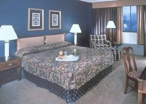 Great Place to stay Hilton River Inn near Milwaukee (Wi)
