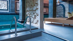 Indoor pool, pool loungers