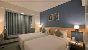 1 bedroom, in-room safe, desk, free WiFi