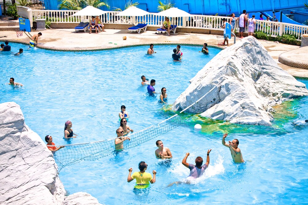 Whiterock Beach Hotel Waterpark Reviews Photos Rates Curly Selected Item