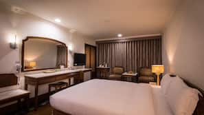 Premium bedding, laptop workspace, blackout drapes, iron/ironing board