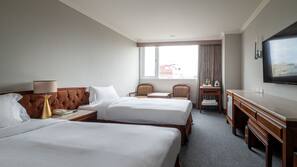 Premium bedding, laptop workspace, blackout drapes, iron/ironing board
