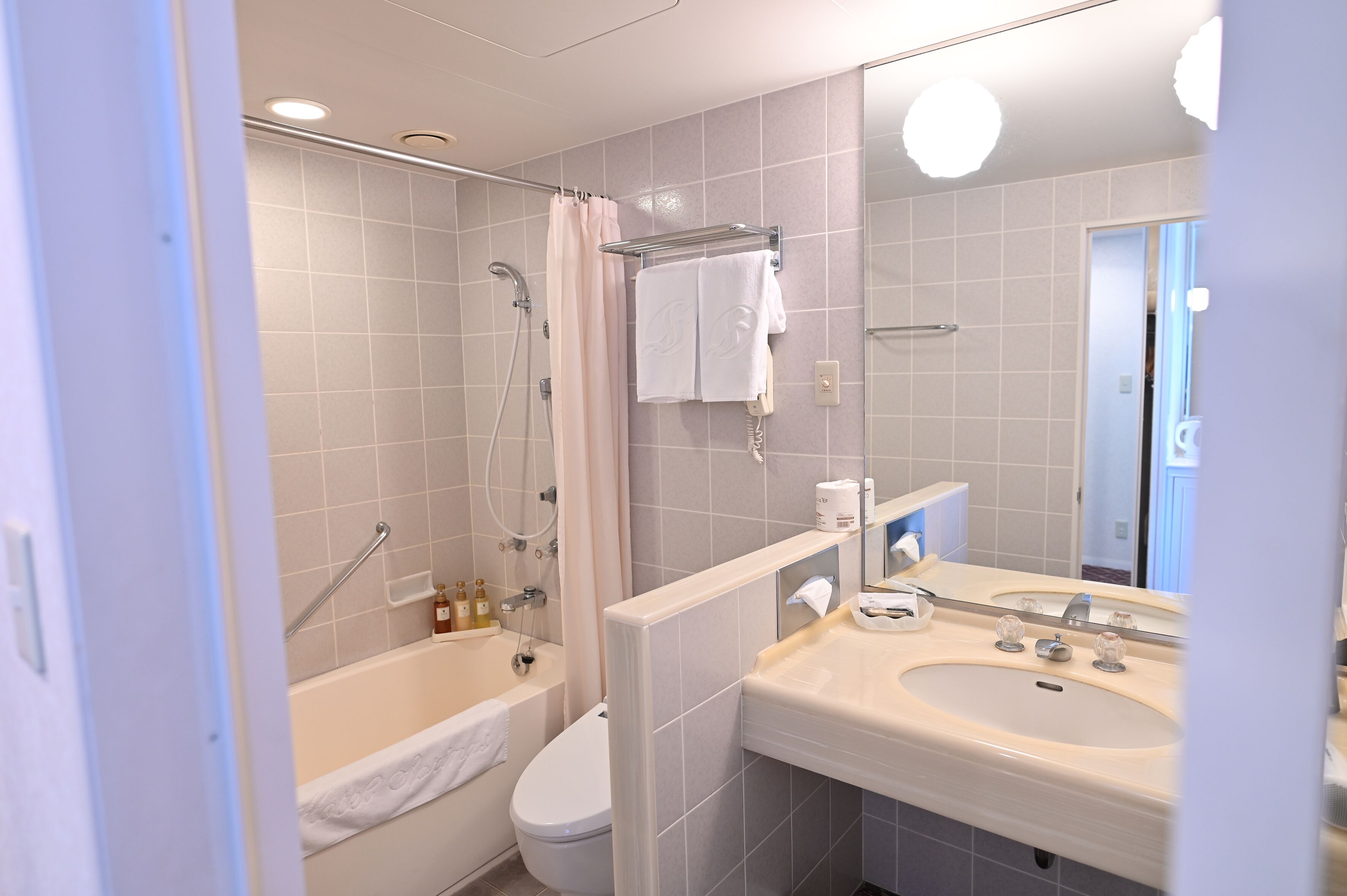 ホテルスプリングス幕張 千葉 口コミ 宿泊料金 予約 エクスペディア