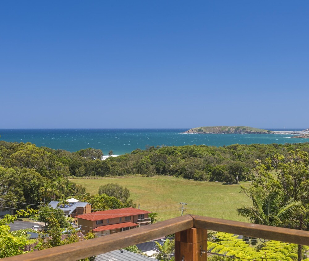 McAuleys Beach House