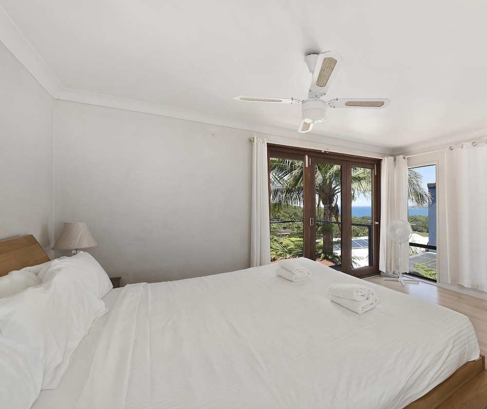McAuleys Beach House