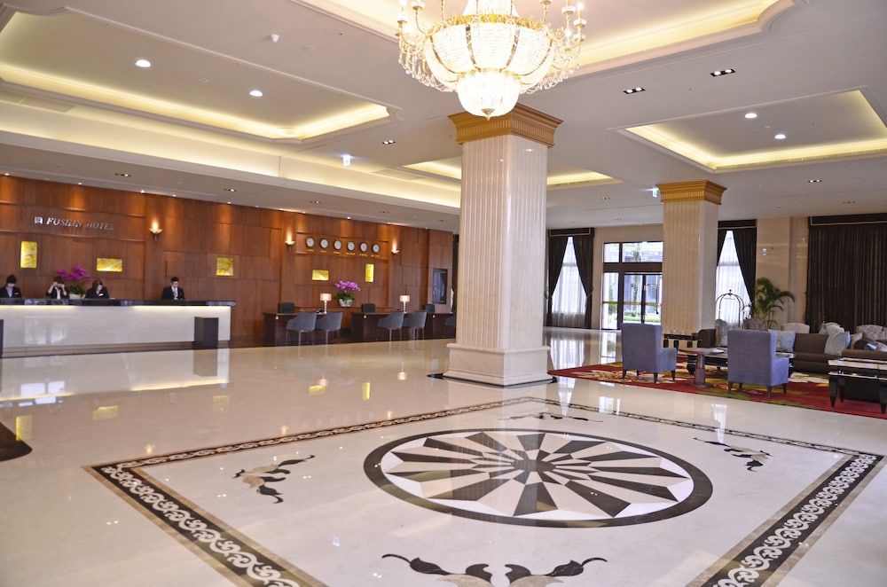 Fushin Hotel Taipei 2018 Room Prices 69 Deals Reviews Expedia Hotel Front Evening Night Featured Image Lobby