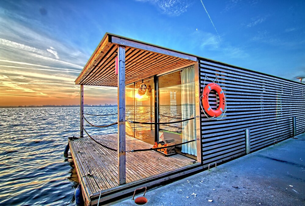 10 Amazing Vacation Rentals - KAYAK Travel Hacker - Blog HT Houseboats, Mielno - Room Prices & Reviews | Travelocity