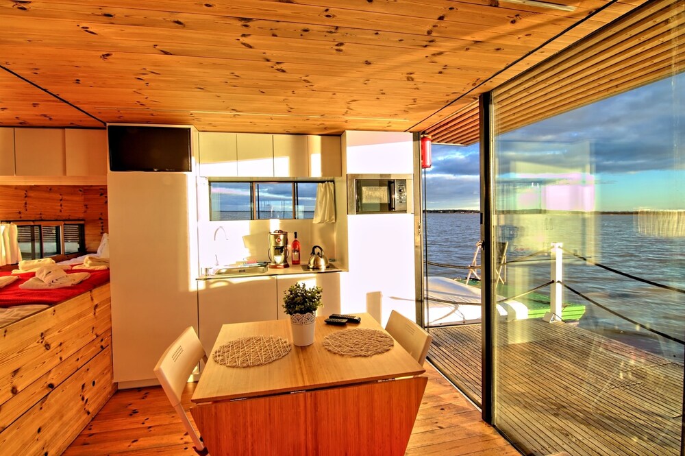 10 Amazing Vacation Rentals - KAYAK Travel Hacker - Blog HT Houseboats, Mielno - Room Prices & Reviews | Travelocity