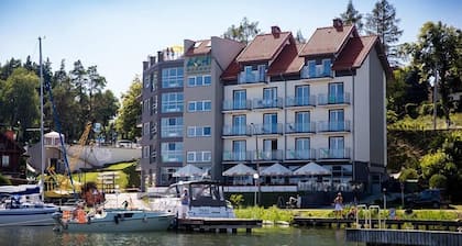 Ach Mazury Stanica Mikołajki