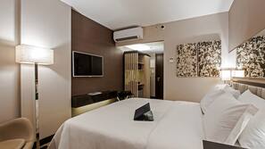 Minibar, in-room safe, blackout drapes, free WiFi