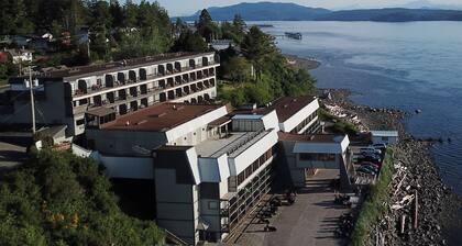 Anchor Inn And Suites
