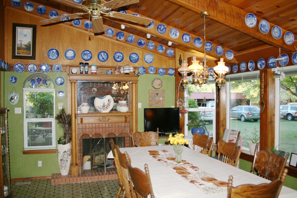 Red Horse Bed and Breakfast in Albuquerque Best Rates & Deals on Orbitz